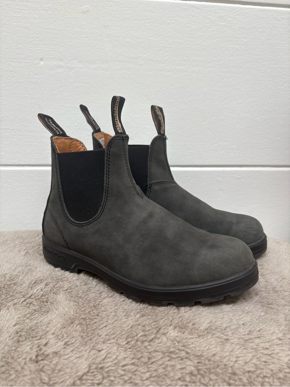 Blundstone Classic Chelsea Boots - Rustic Black